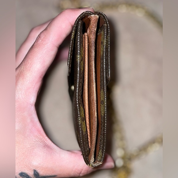 ⚡️FLASH SALE⚡️LV Wallet - Picture 9 of 13